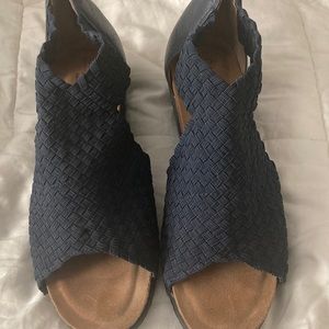 navy comfortiva pillow top wedge